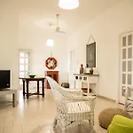 Maria Villa