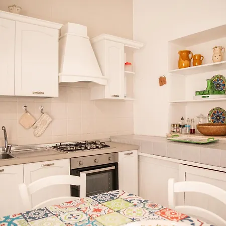 Maria * Villanova di Ostuni